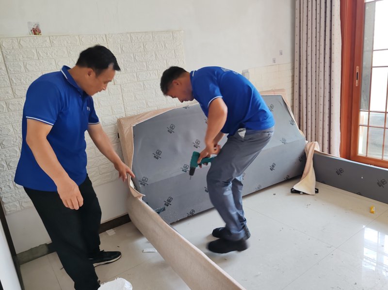 如何轻松完成家具拆装？这些步骤你必须知道！